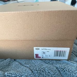 Kids pink glitz uggs with box